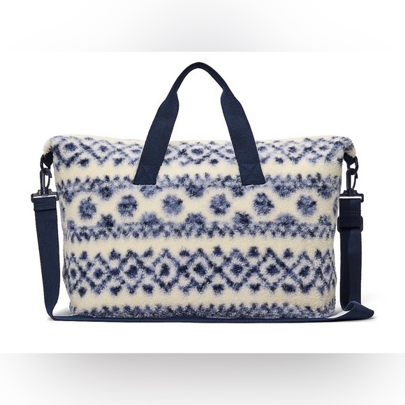 Victoria’s Secret Cozy Plush Weekender Bag - Picture 2 of 5